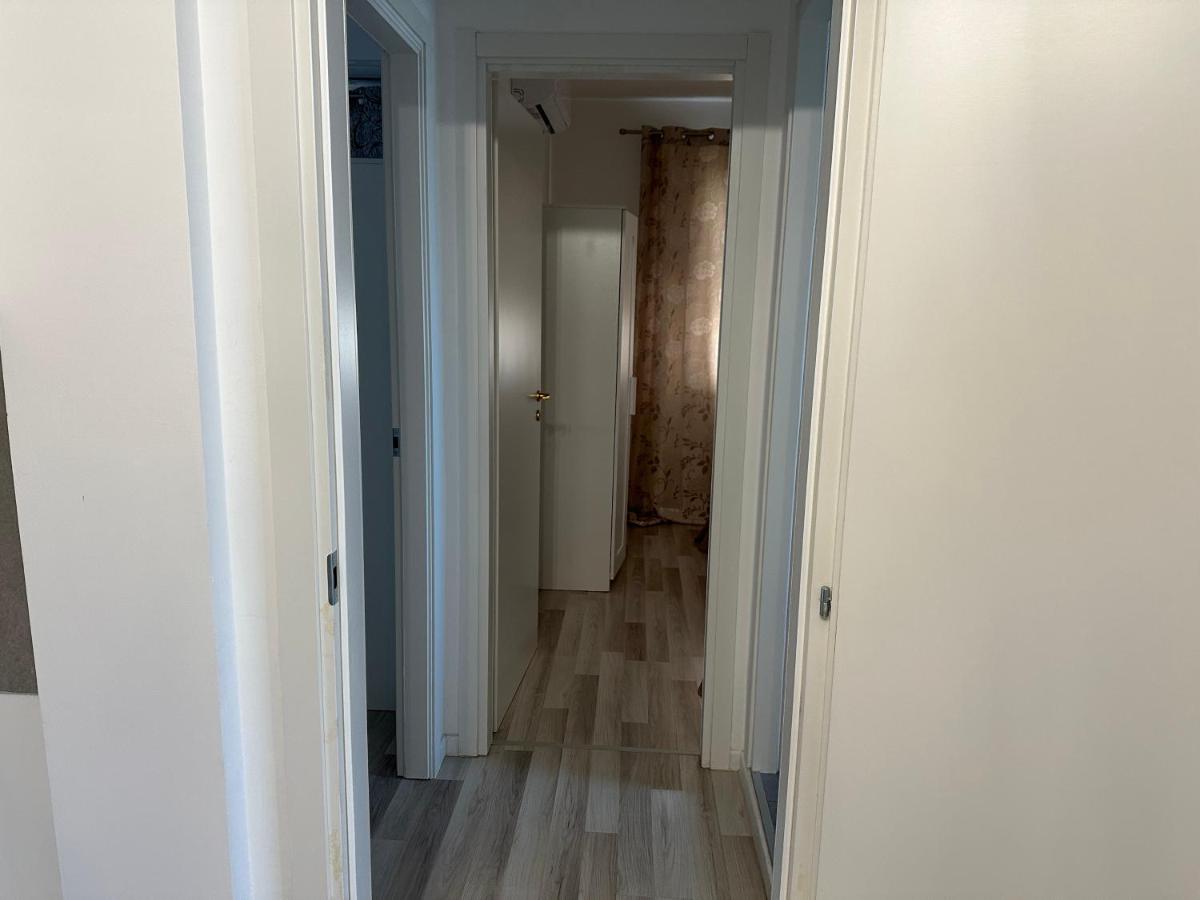 Al Mare Apartment Lido Adriano Luaran gambar