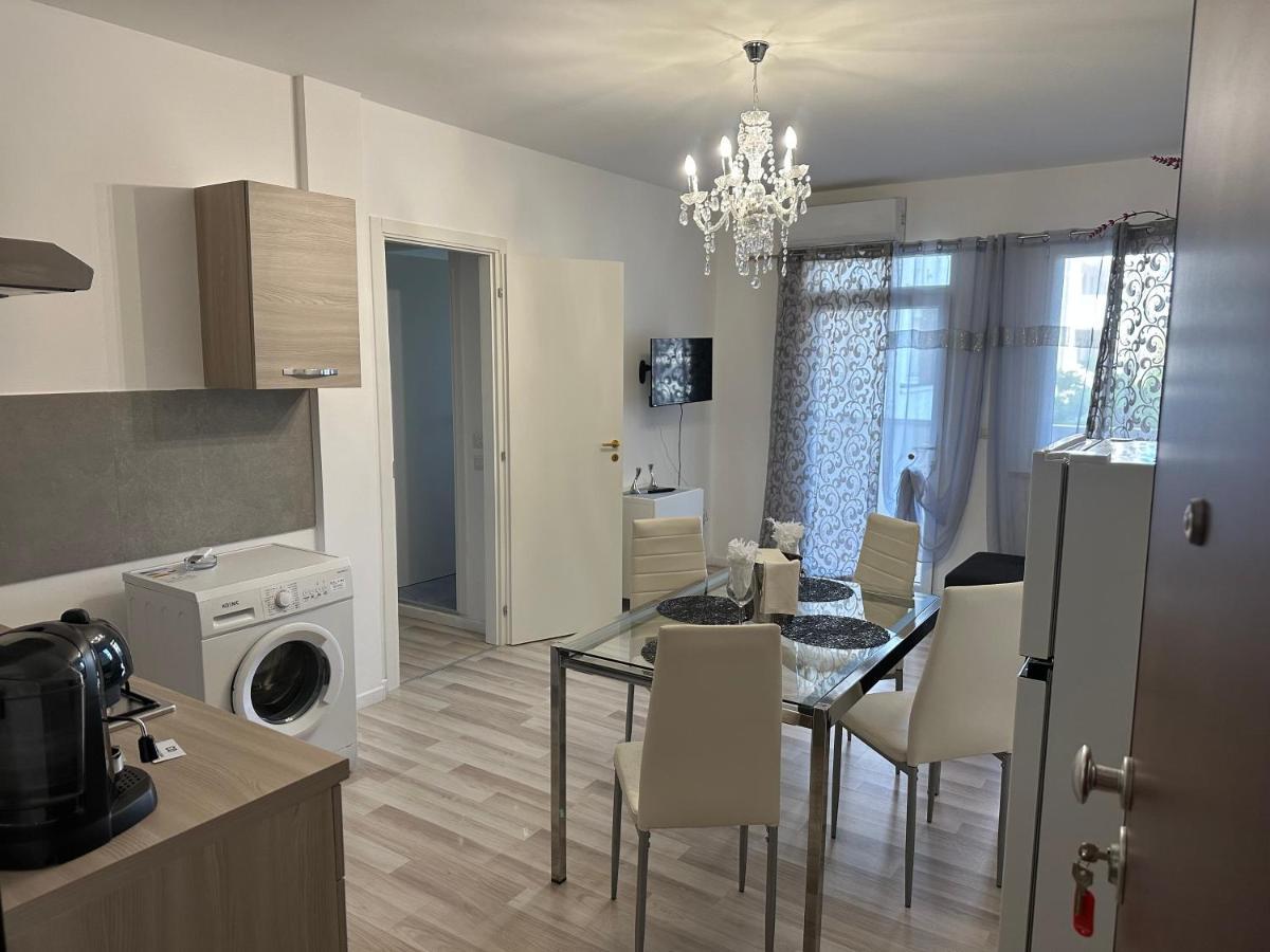 Al Mare Apartment Lido Adriano Luaran gambar